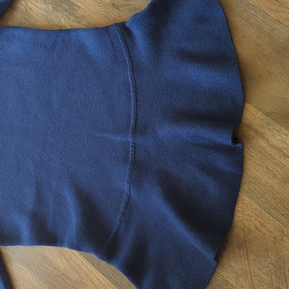 Banana Republic knit sweater NWT - Picture 2 of 7